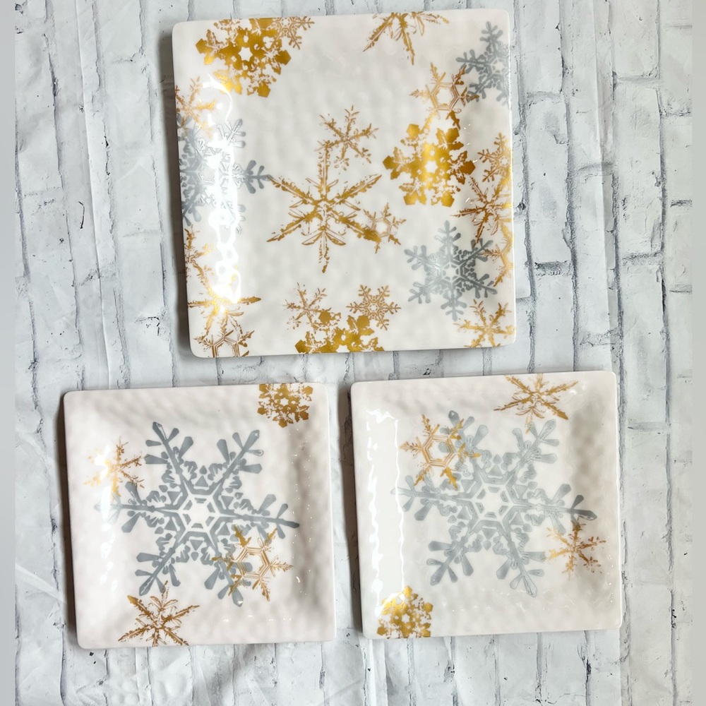 Melamine Christmas Snowflake Plate Set Cream Gold Silver Square Platters 3pc